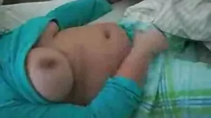 جوجه با واژن او جفت گیری از دستگاه عکس سکسی و کون جنسی را تجربه کرد