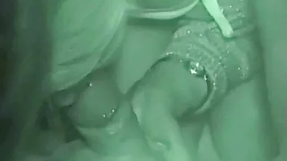 رهبر پیر دختر کوچک را در دفتر می ترساند عکس دخترای کون گنده